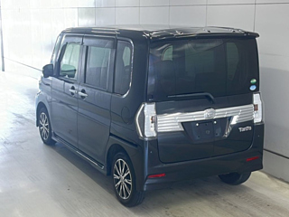 DAIHATSU TANTO 2017