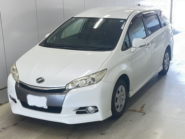 TOYOTA WISH 2012