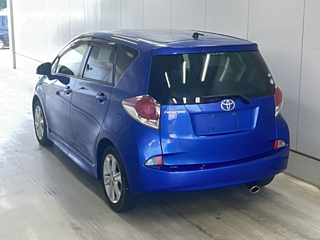 TOYOTA RACTIS 2015