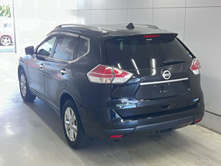 NISSAN X-TRAIL 2015
