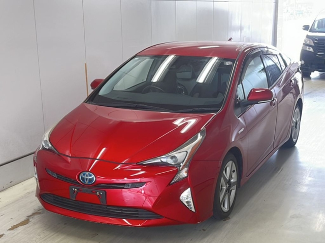 TOYOTA PRIUS 2016