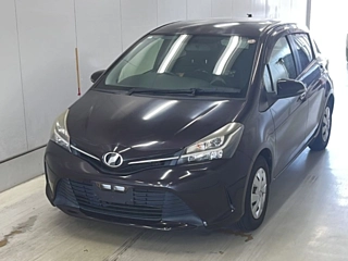 TOYOTA VITZ 2016
