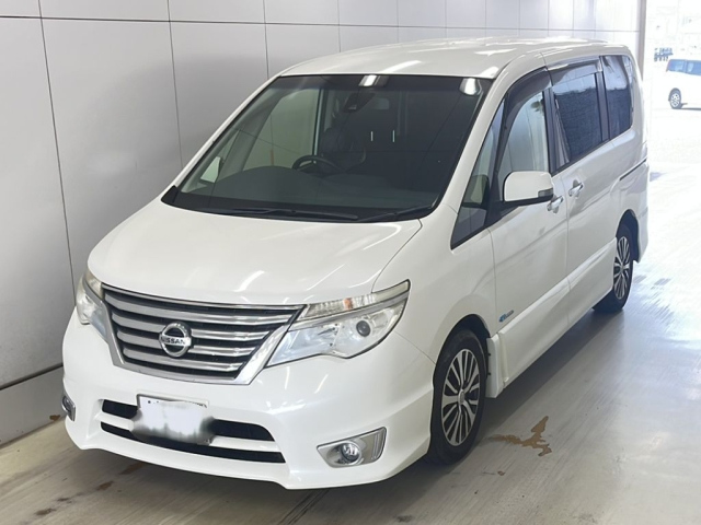 NISSAN SERENA 2015