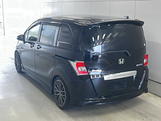 HONDA FREED 2015