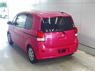 TOYOTA PORTE 2016
