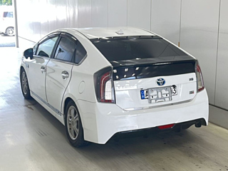TOYOTA PRIUS 2011