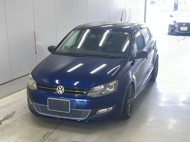 VOLKSWAGEN POLO 2012