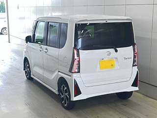 DAIHATSU TANTO 2024
