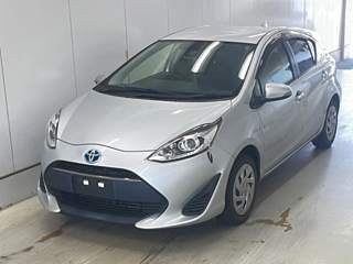 TOYOTA AQUA 2018