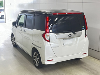 TOYOTA ROOMY 2020