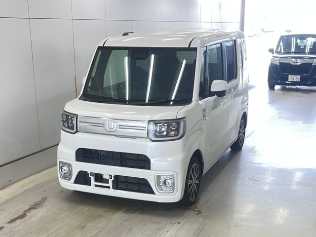 DAIHATSU WAKE 2018