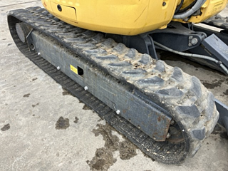 KOMATSU PC30UU-5 2015