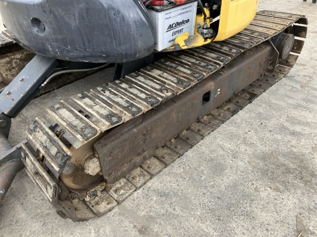 KOMATSU PC30MR-3 2013