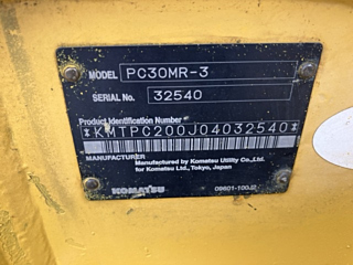 KOMATSU PC30MR-3 2009