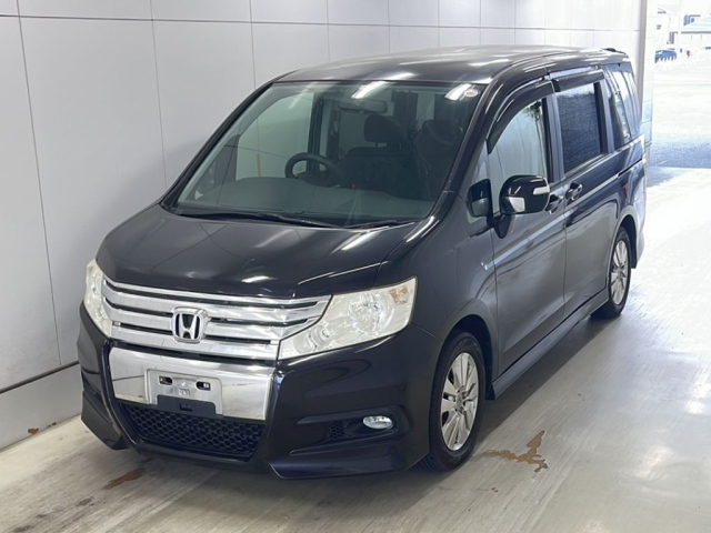 HONDA STEP WAGON 2010