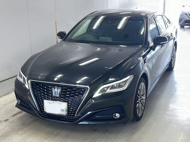 TOYOTA CROWN 2019