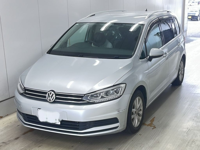 VOLKSWAGEN GOLF TOURAN 2018
