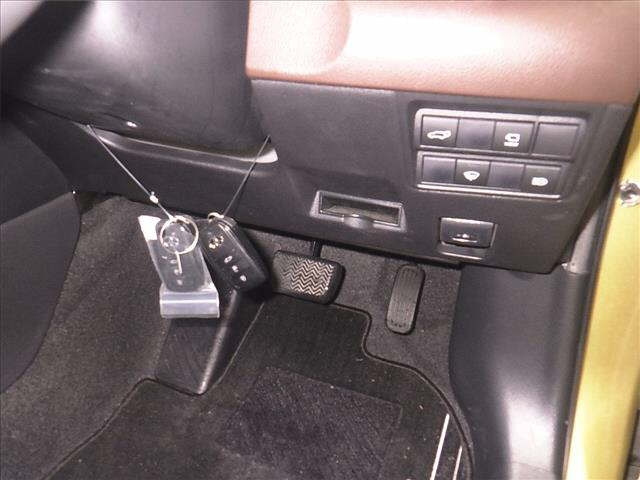 TOYOTA YARIS CROSS 2021
