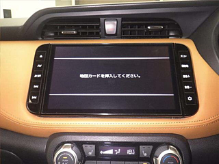 NISSAN KIX 2022