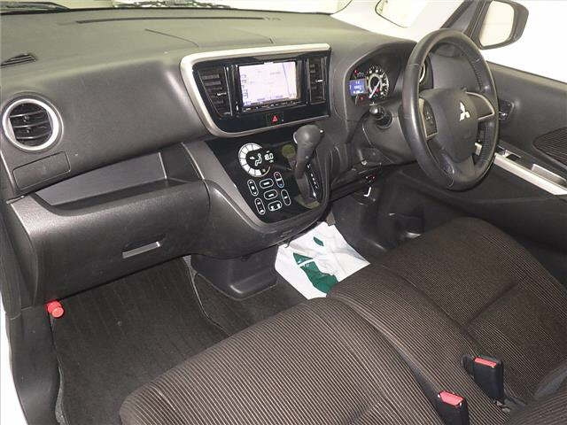 MITSUBISHI EK SPACE 2015