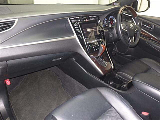 TOYOTA HARRIER 2016