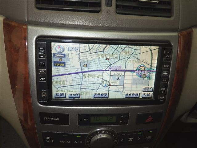 TOYOTA IPSUM 2008