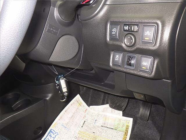 NISSAN NOTE 2015