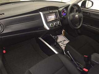 TOYOTA COROLLA FIELDER 2019