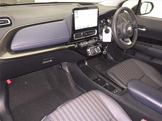 TOYOTA AQUA 2023