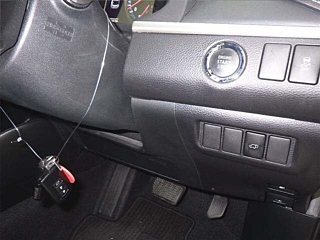 TOYOTA HARRIER 2015