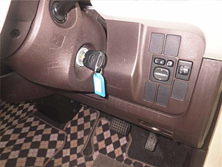 TOYOTA PASSO 2010