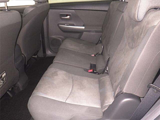 TOYOTA PRIUS ALPHA 2014