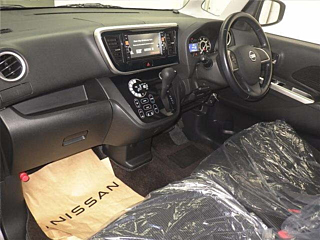 NISSAN DAYZ ROOX 2014