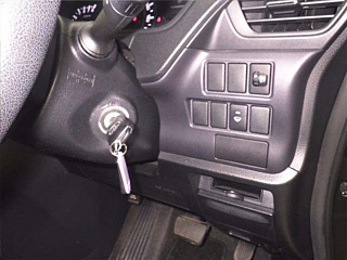 TOYOTA NOAH 2014