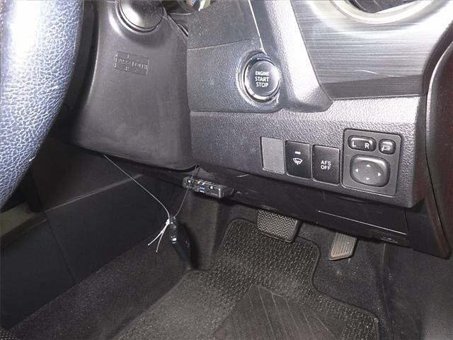 TOYOTA AURIS 2013