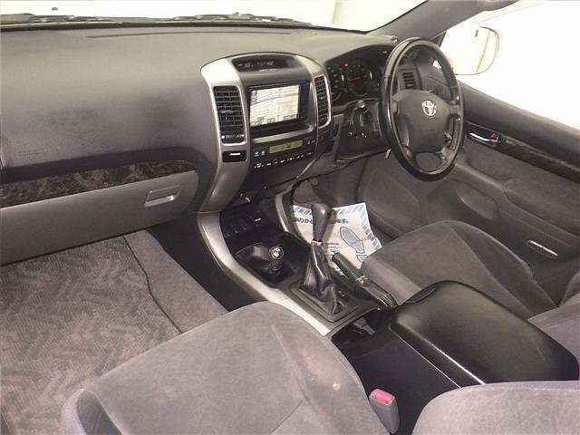 TOYOTA LAND CRUISER PRADO 2008