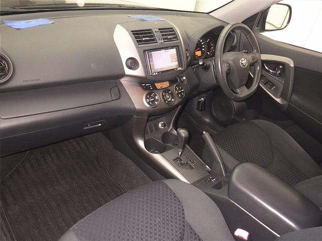 TOYOTA VANGUARD 2013