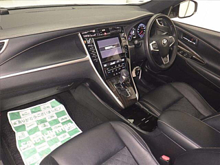 TOYOTA HARRIER 2014