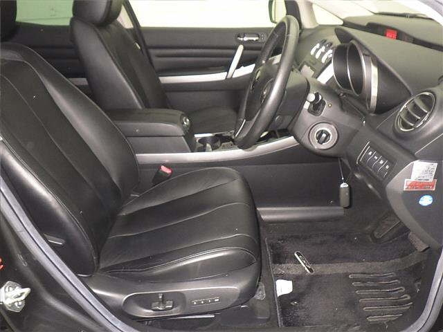 MAZDA CX-7 2011