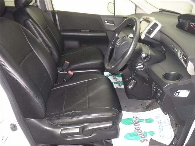 HONDA FREED 2013