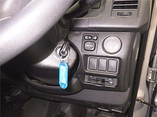 TOYOTA HIACE VAN 2014