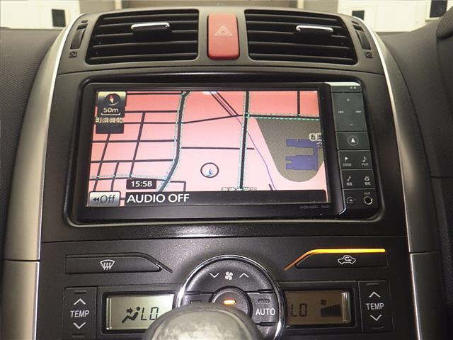 TOYOTA AURIS 2010