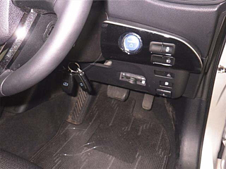 TOYOTA PRIUS 2020