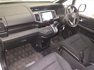 HONDA STEP WAGON 2014