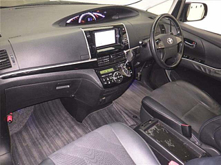 TOYOTA ESTIMA 2014