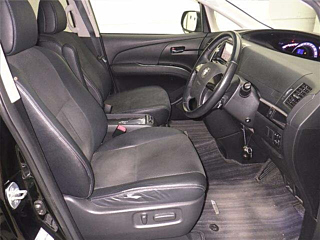 TOYOTA ESTIMA 2014