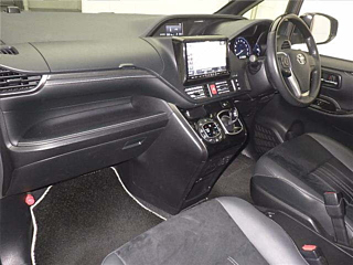 TOYOTA ESQUIRE 2019