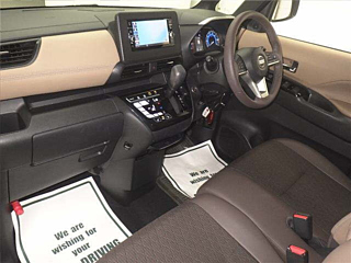 NISSAN ROOX 2022