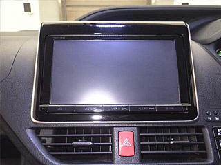 TOYOTA VOXY 2014