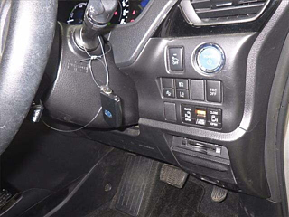 TOYOTA NOAH 2017